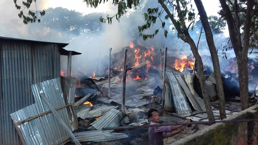 Gazipur-fire-web.jpg