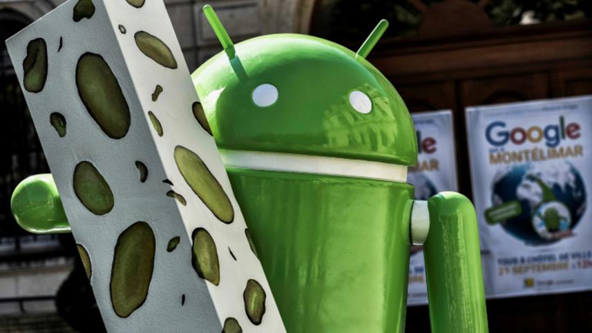 A high-profile Google event,to show a new emphasis on hardware,challenging rivals Apple and Amazon,launching a new strategy, show off its own smartphone