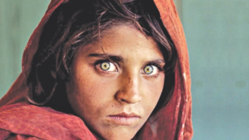 green eye afghan girl.jpg