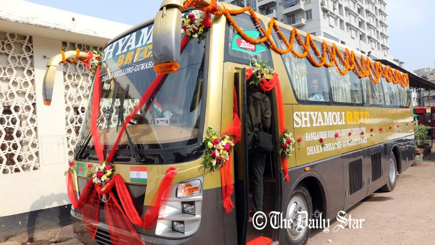 guwahati bus new.jpg