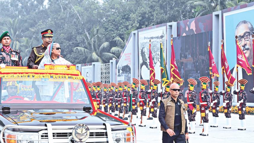 Hasina BGB Parade.jpg