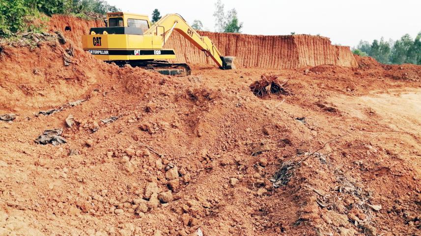 Hillock cutting.jpg