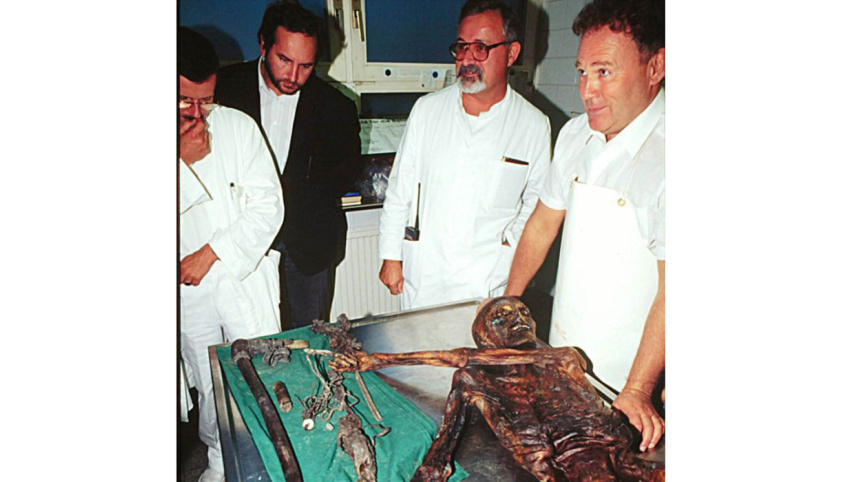 Oetzi the Iceman, ancient Iceman, Alps, hat made of bear skin