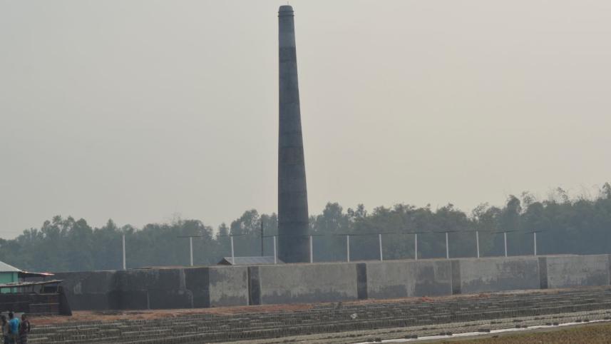 illegal brick fields 01.jpg