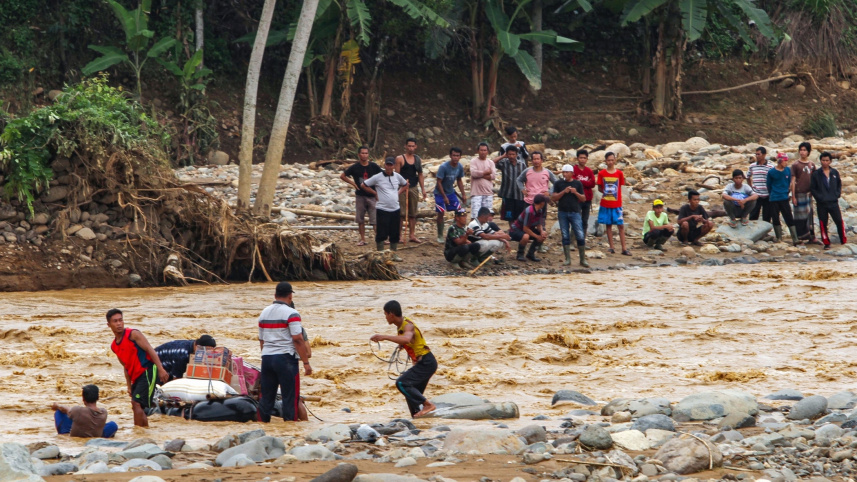 INDONESIA FLOODS.jpg