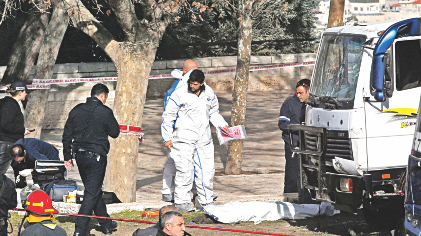 israel lorry attack 1.jpg