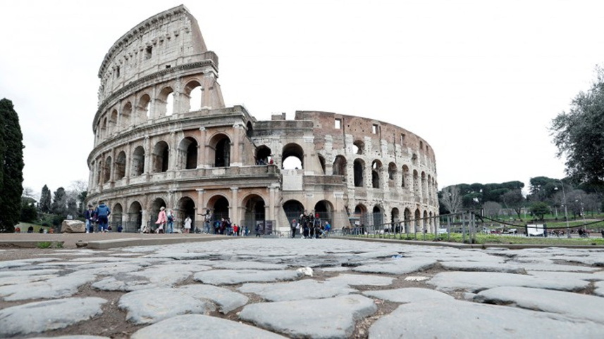 Italy-Colosseum.jpg
