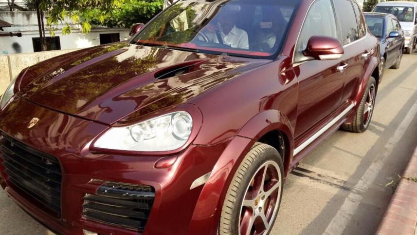 Customs intelligence-SUV