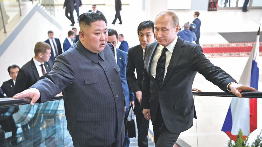 kim with putin.jpg