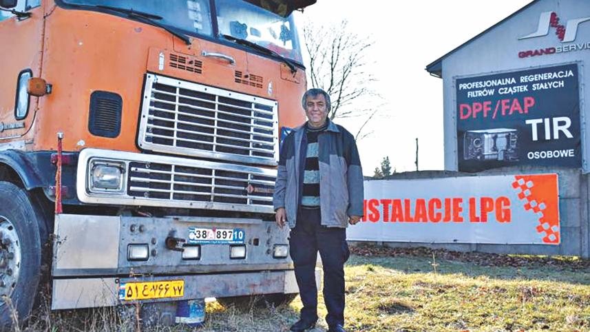 lorry driver.jpg