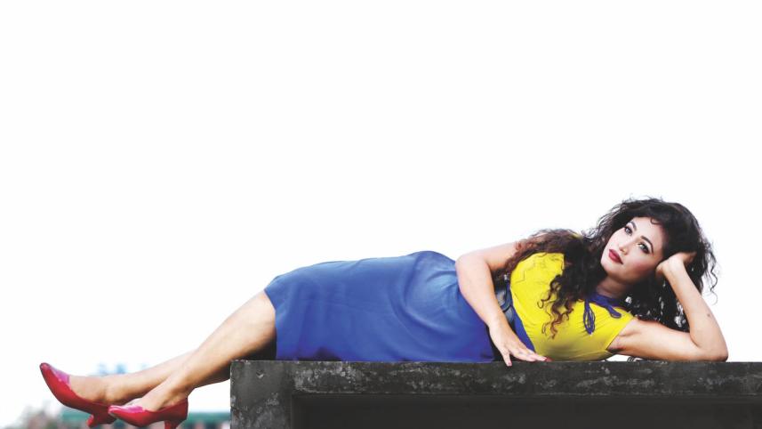 Lux Superstar Chaity