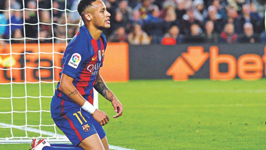 Malaga hold Barcelona.jpg