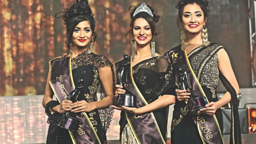 Mim Mantasha became the winner of Lux-Channel I Super Star 2018