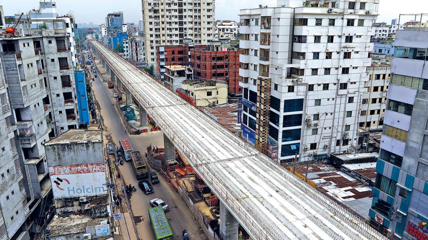 metro rail construction.jpg