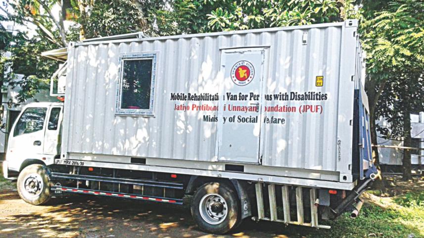 mobile van free therapy.jpg