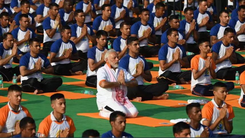 Modi_Yoga.JPG