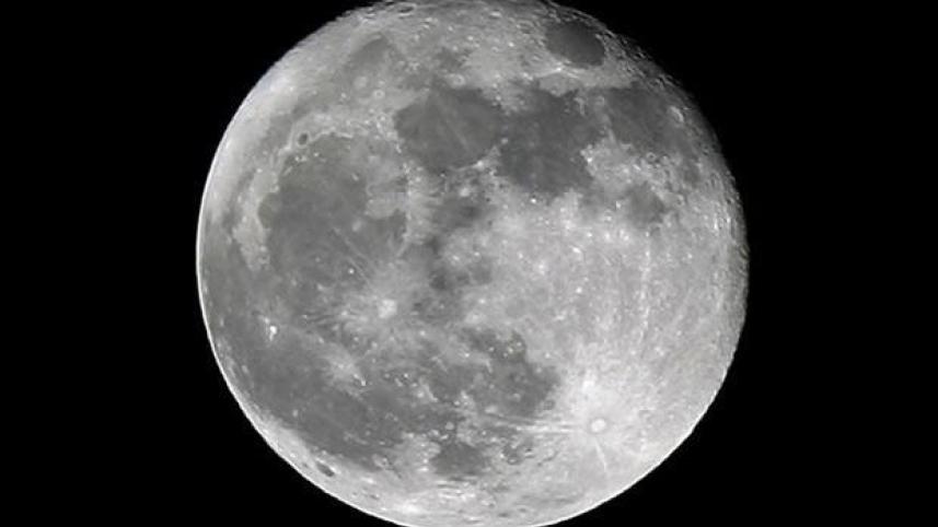 moon-kn6F--621x414@LiveMint.jpg