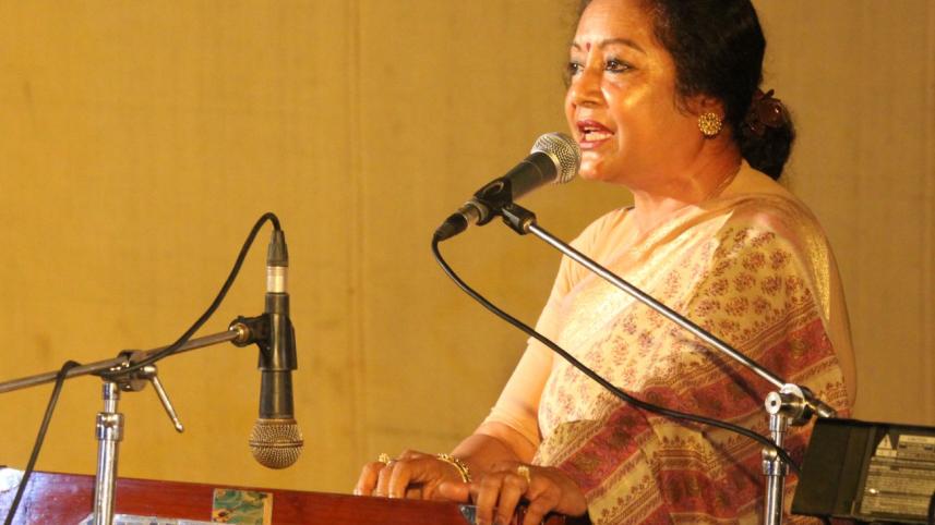 Nazrul singer Shaheen Samad