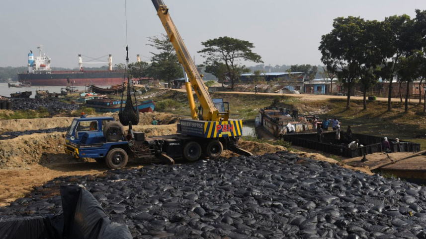 oil dumping.jpg