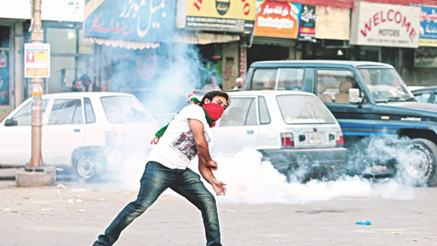 Pak opposition protest.jpg