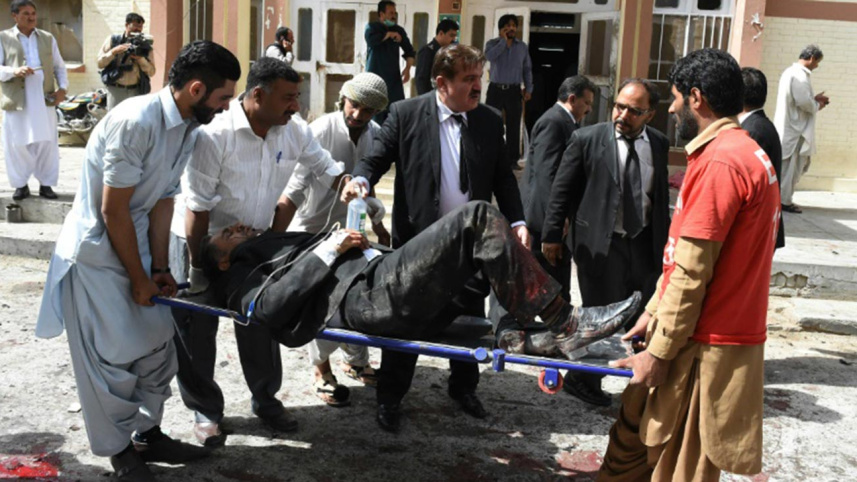pakistan-hospital-blast