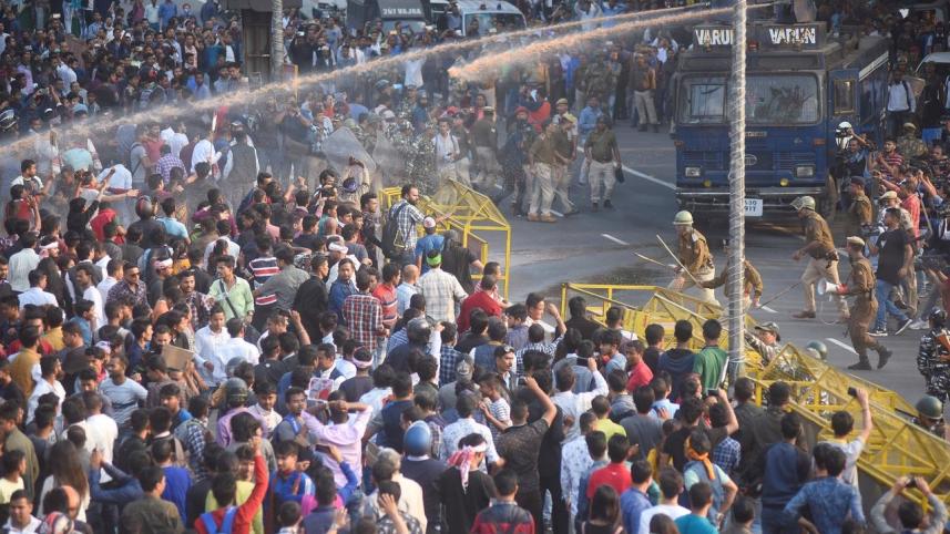 Police use water cannon
