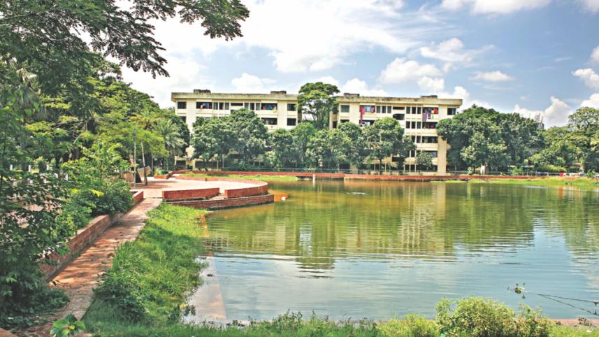 ponds of dhaka 1.jpg