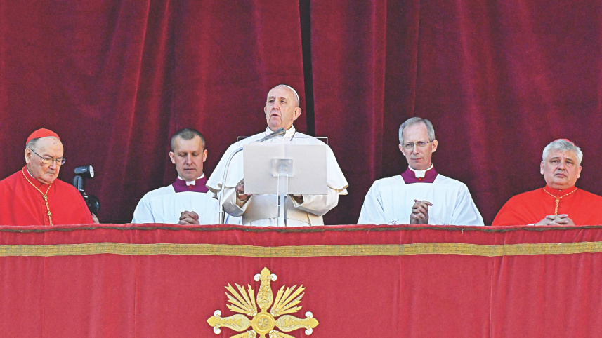 Pope defends migrants.jpg