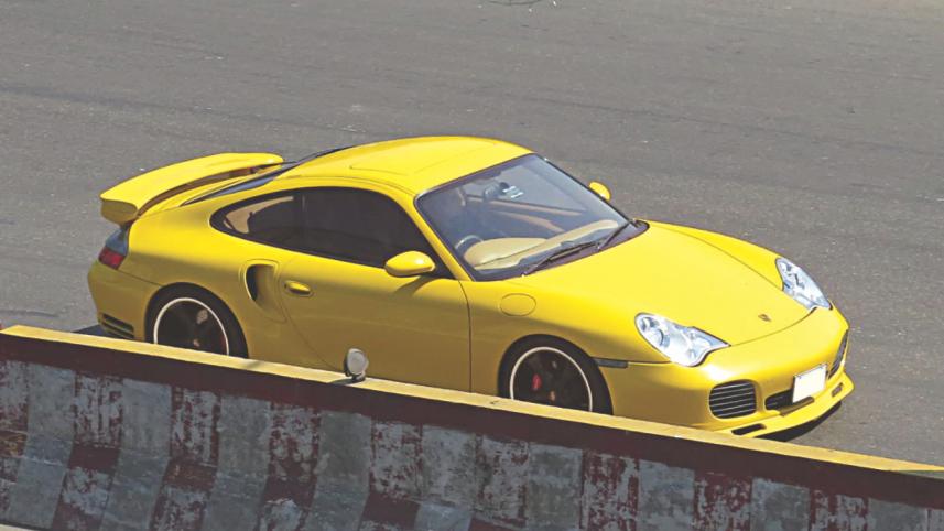 Porsche 911 Turbo.jpg