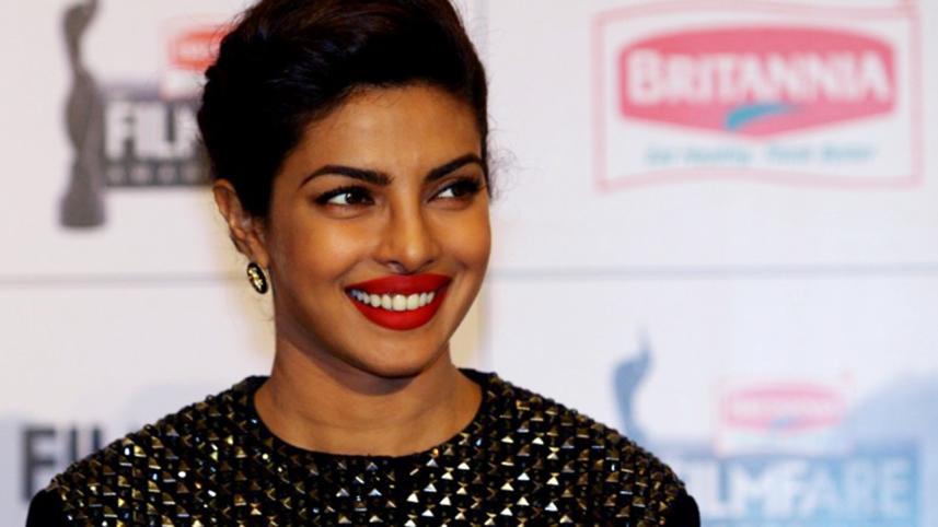 Priyanka-Chopra-2.jpg