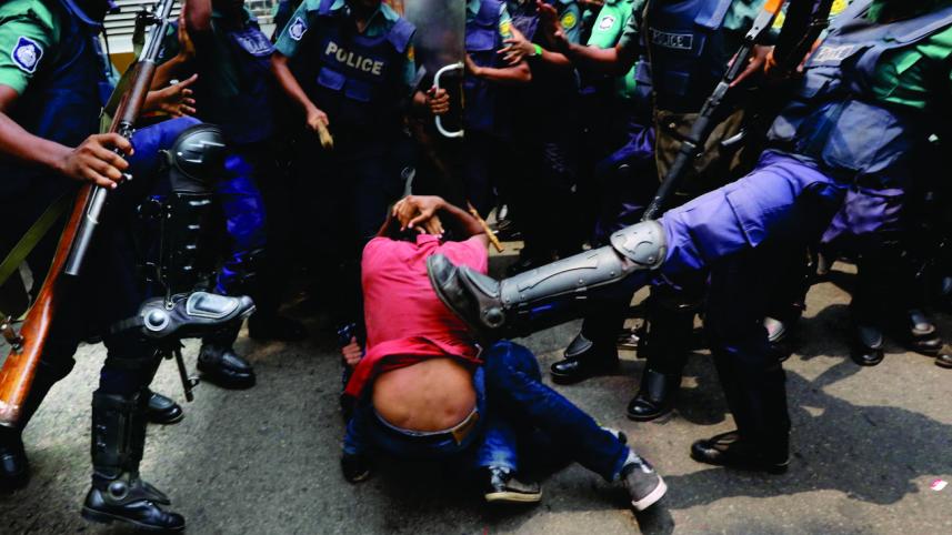 cops attack on protester