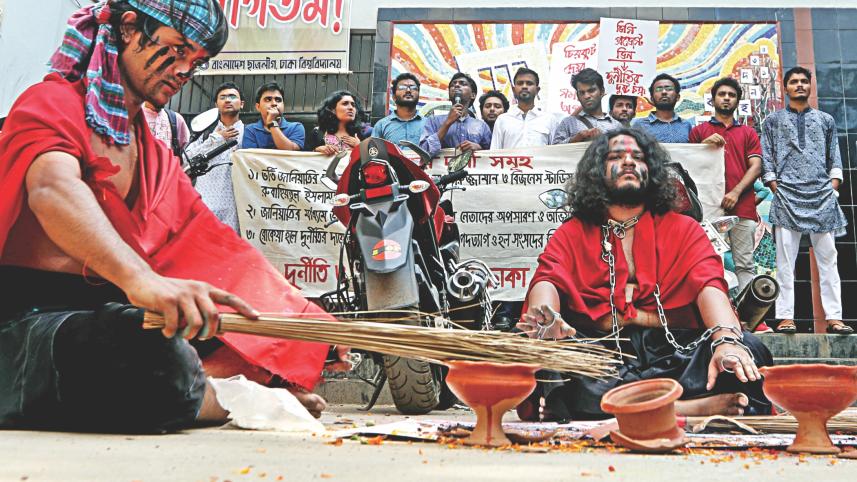 Protests continue DU.jpg