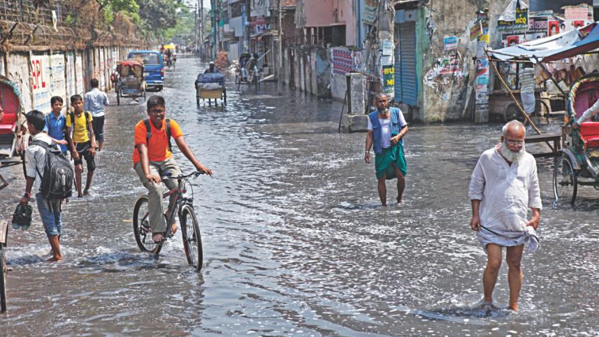 Putrid sewerage water.jpg