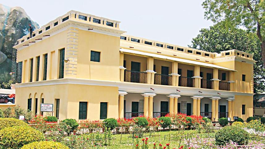 Rabindra-Kacharibari-in-Shahzadpur-1.jpg