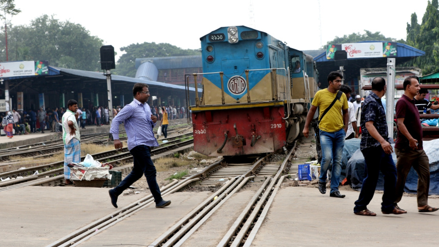 rail crossing.jpg