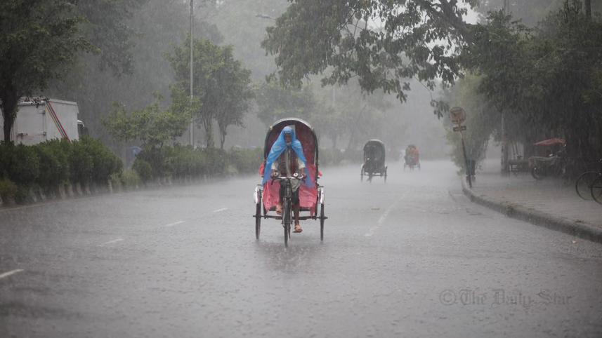 Nor’wester lashes Dhaka