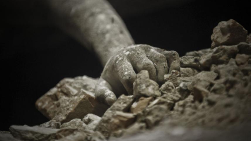 Rana Plaza collapse.jpg