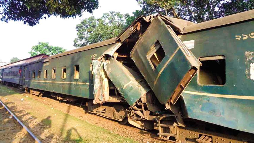 Rangpur accident 03.jpg