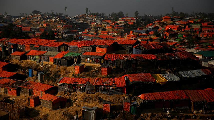 Refugee-camps-wb.jpg