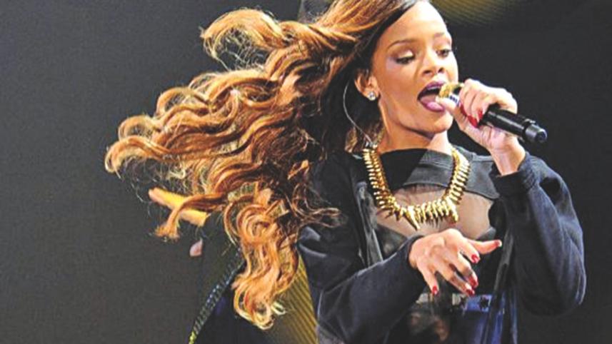 rihana.jpg
