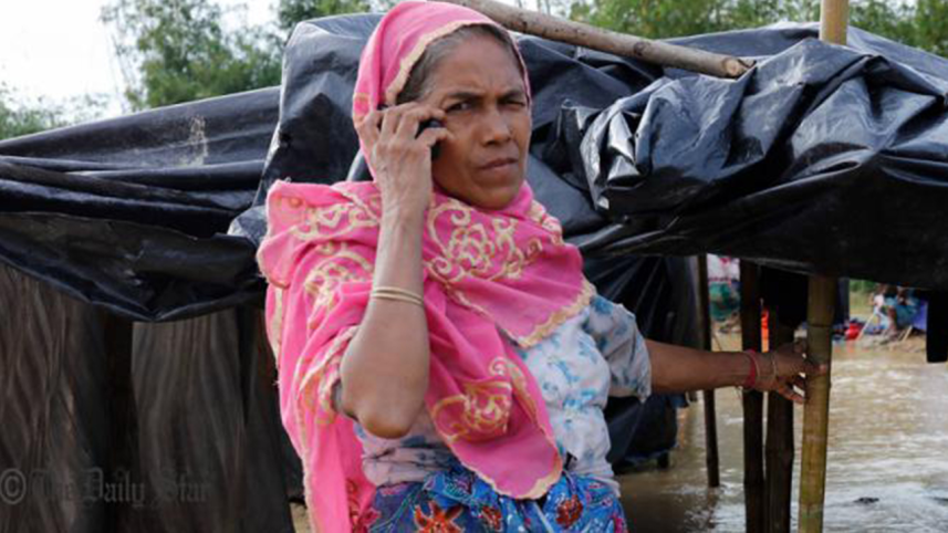 No mobile phone service for Rohingya refugees