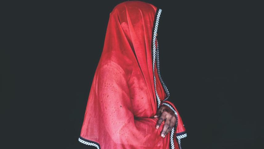 Rohingya woman.jpg