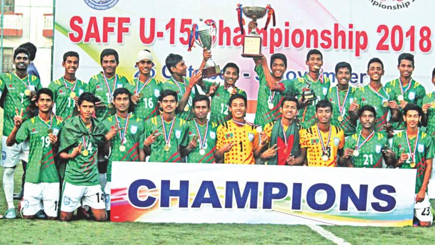 saff u15 champion team.jpg