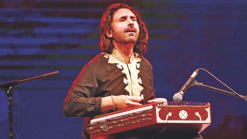 Santoor exponent Rahul Sharma.jpg