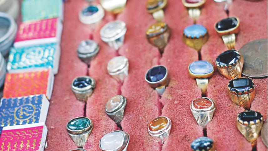 Selling Luck On the Streets