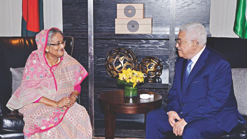 Sheikh Hasina and Mahmoud Abbas.jpg