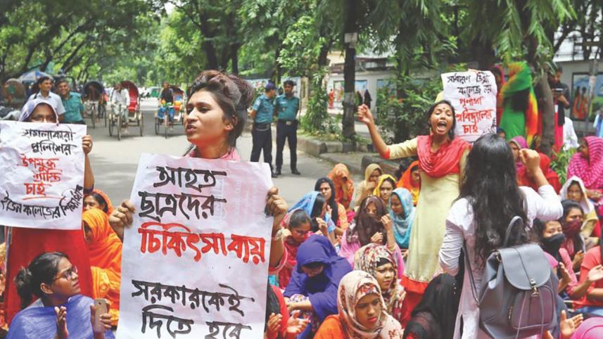 students demonstration.jpg