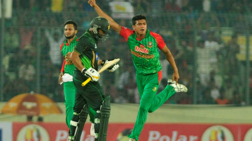 taskin celebrates.jpg