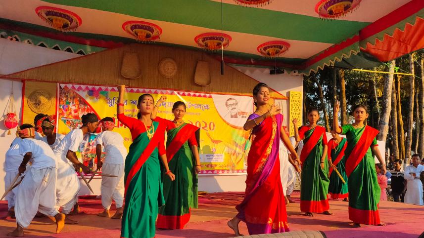 tea garden workers.jpg