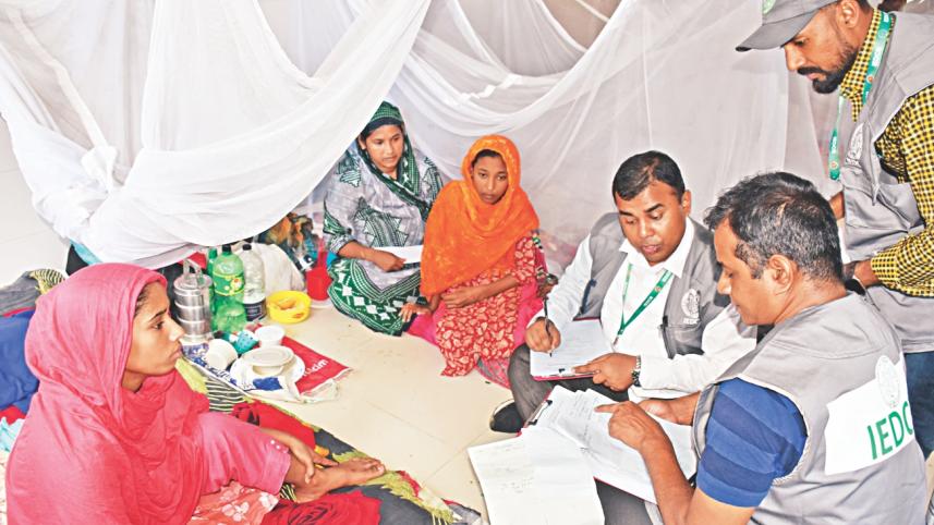 team checking dengue.jpg